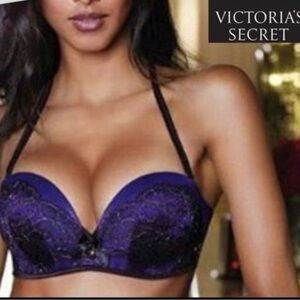 BEAUTIFUL VICTORIA’S SECRET BRA AND PANTY SET!